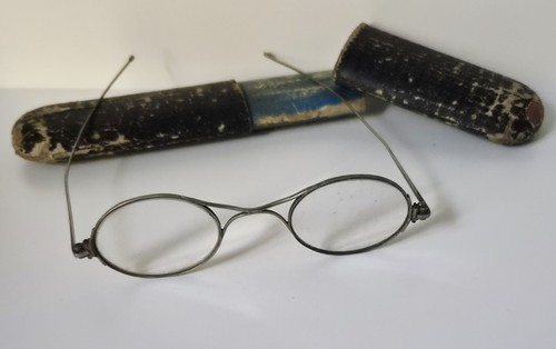 Nickelbrille mit pappcover - nickelbrille,