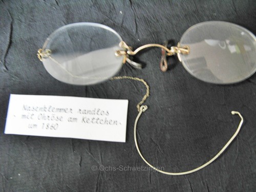 Brille nasenklemmer mit - brille:,