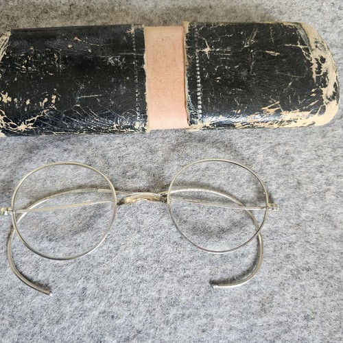 Antike optiker brillen - antike,